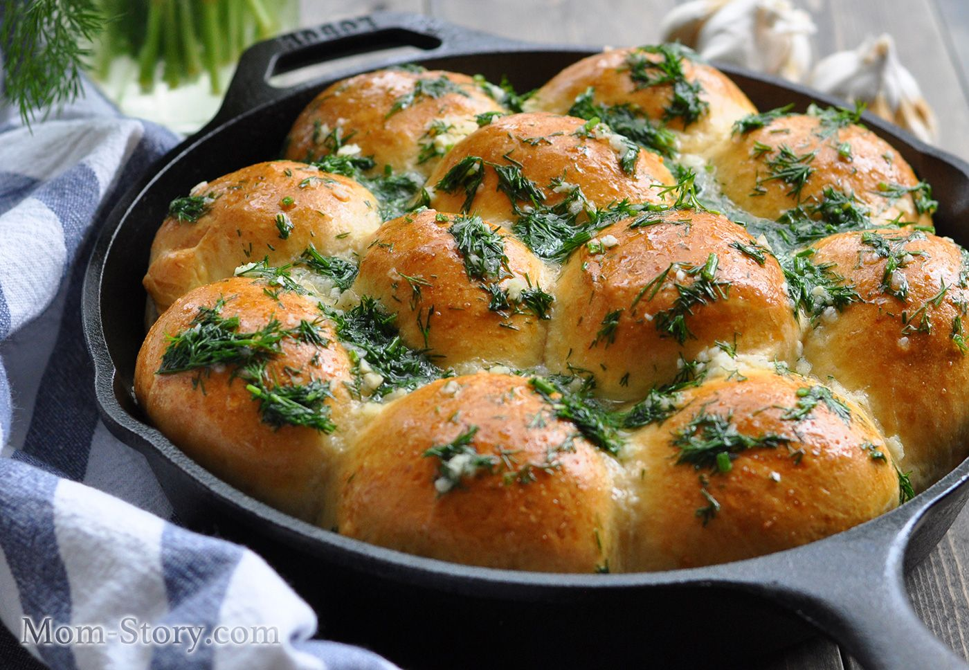 Пампушки чесночные (9 шт) — фото